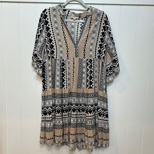 Black and Tan Geometric Pattern Dress